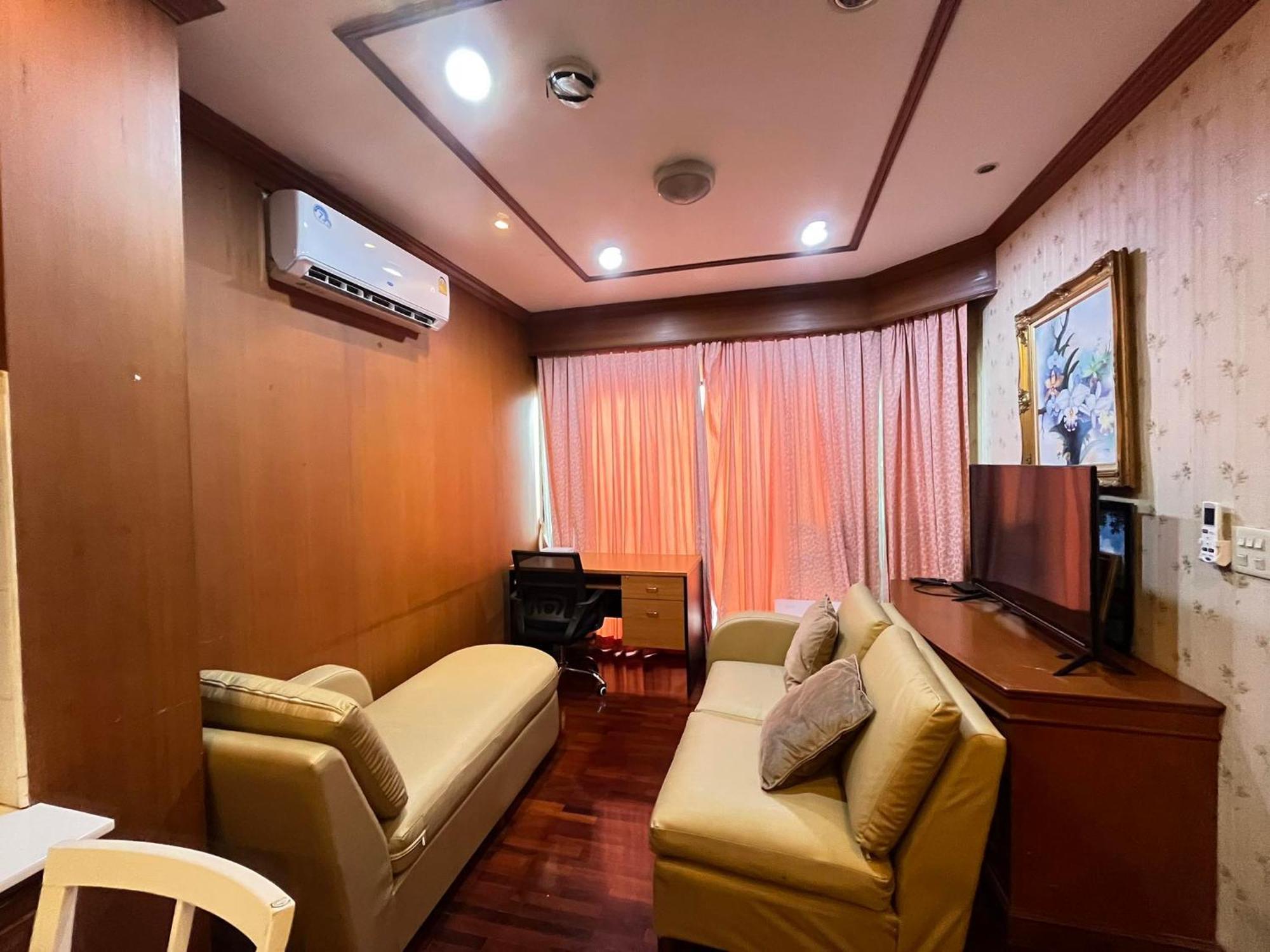 Grand Diamond Condo Suites Bangkok Dış mekan fotoğraf
