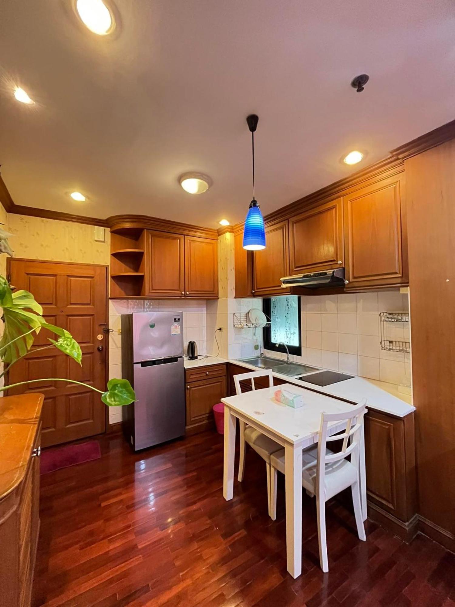 Grand Diamond Condo Suites Bangkok Dış mekan fotoğraf