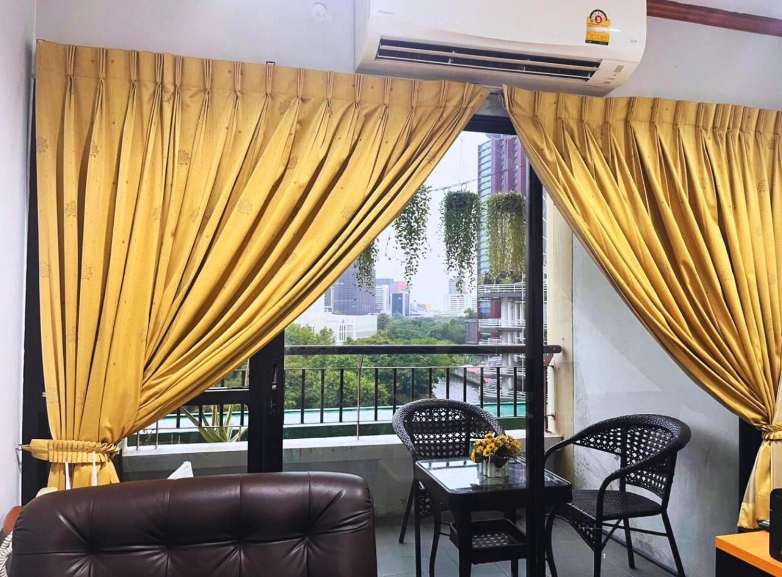 Grand Diamond Condo Suites Bangkok Dış mekan fotoğraf